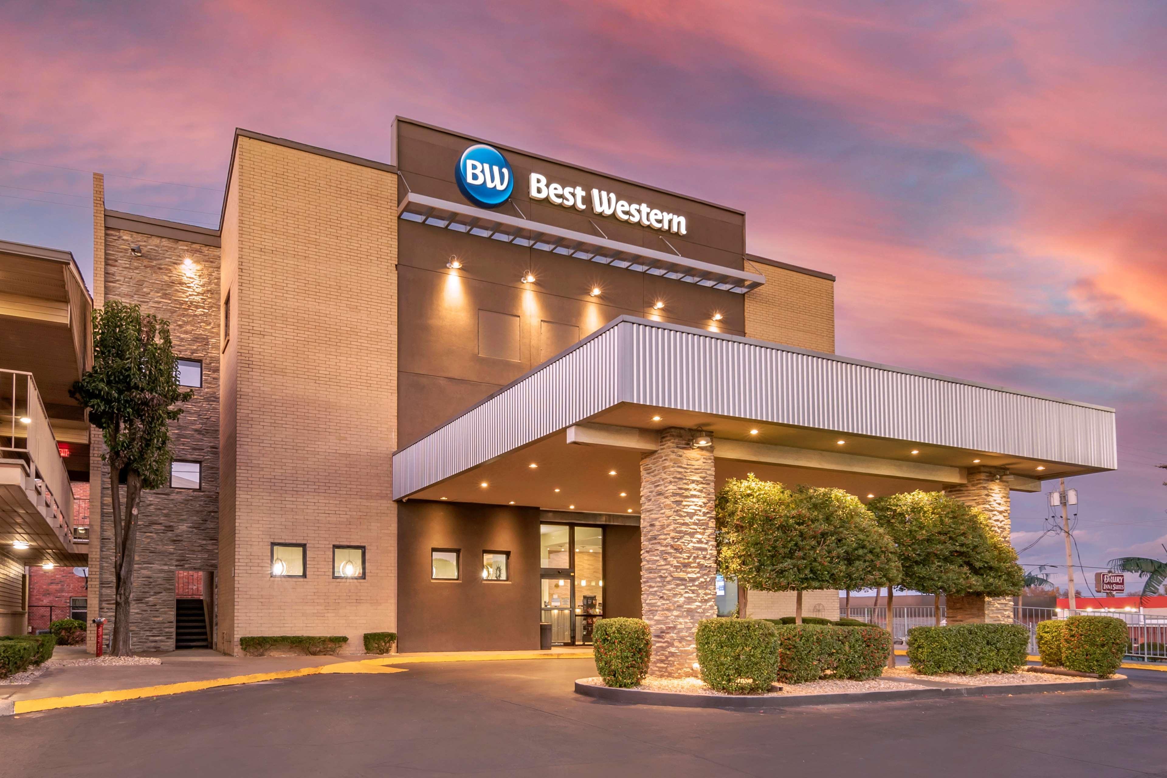 Best Western The Oasis At Джоплин Екстериор снимка