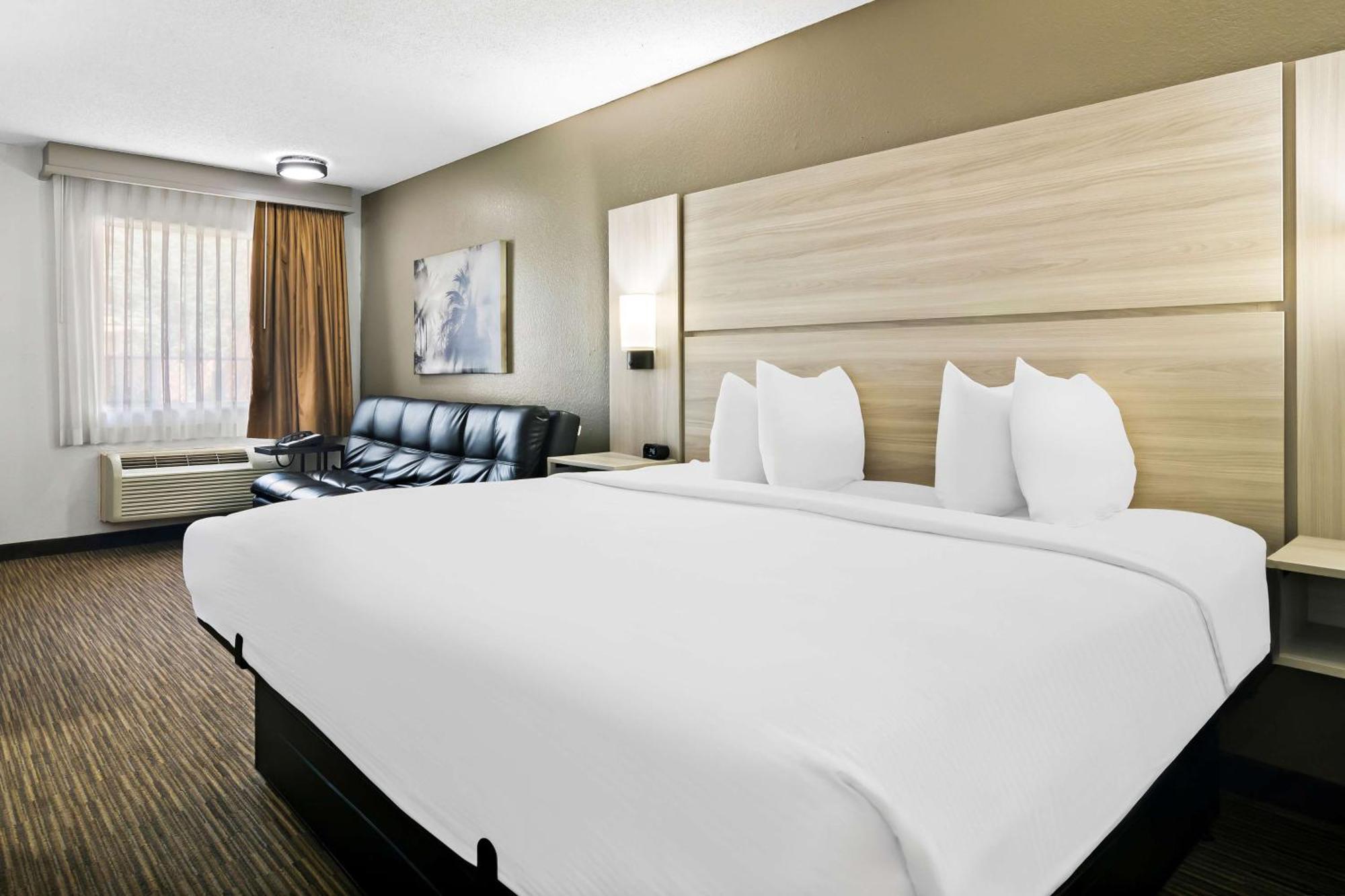 Best Western The Oasis At Джоплин Екстериор снимка