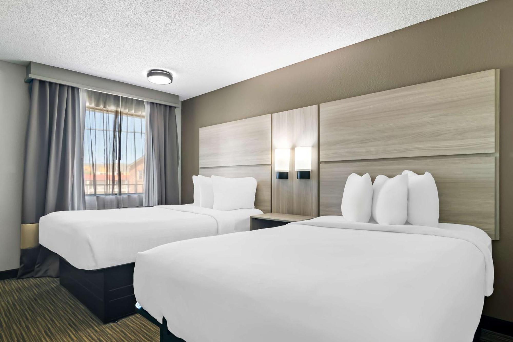 Best Western The Oasis At Джоплин Екстериор снимка